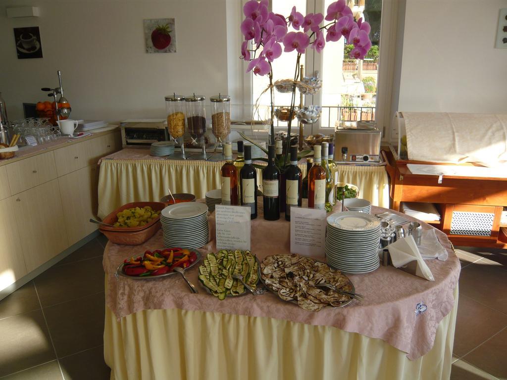 Hotel Orchidea Bardolino Eksteriør billede