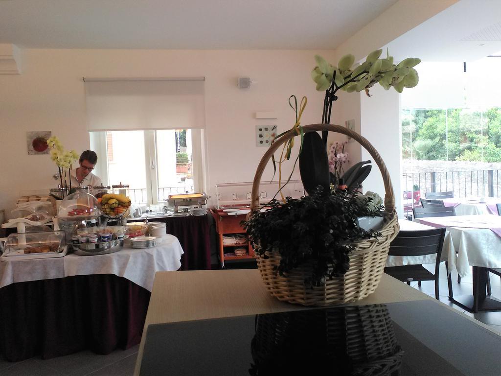 Hotel Orchidea Bardolino Eksteriør billede